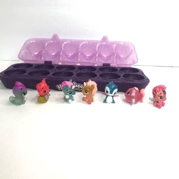 hatchimals colleeggtibles lot of 7 w/ purple glitter case collectible miniatures - Picture 7 of 7